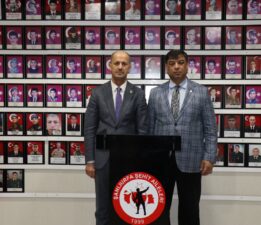 HALİL ASLAN ŞANLIURFA ŞEHİT AİLELERİ DERNEĞİNİ ZİYARET ETTİ