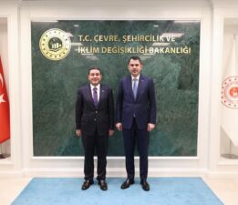 BAŞKAN ÖZYAVUZ BAKAN KURUM’U ZİYARET ETTİ MÜJDELERİ VERDi