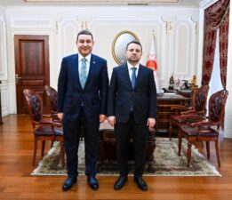 BAŞKAN ÖZYAVUZ ADALET BAKANI AKIN GÜRLEK’İ ZİYARET ETTİ
