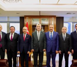 UTSO HEYETİNDEN TİCARET BAKANI ÖMER BOLAT’A ZİYARET