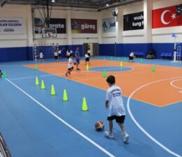 ŞANLIURFA BÜYÜKŞEHİR BELEDİYESİ’NDEN ÇOCUKLARA PROFESYONEL BASKETBOL EĞİTİMİ