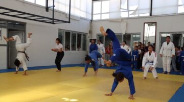 ŞANLIURFALI KIZ ÇOCUKLARINDAN JUDO SPORUNA YOĞUN İLGİ